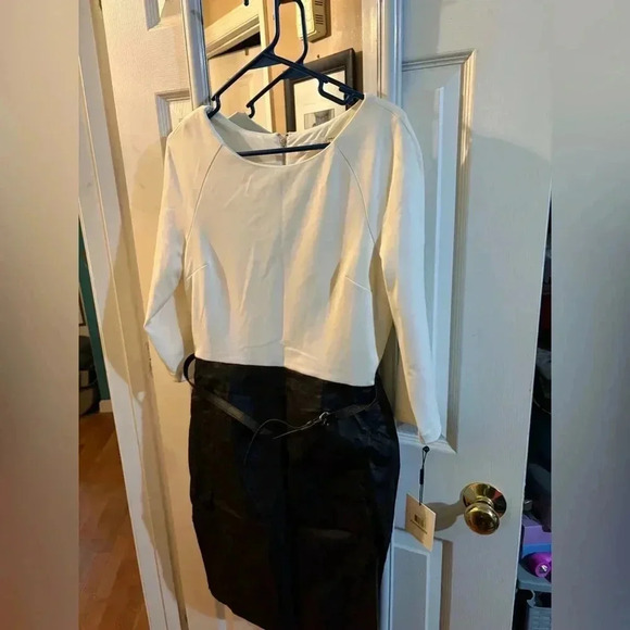 Calvin Klein dress‎ - Picture 1 of 3